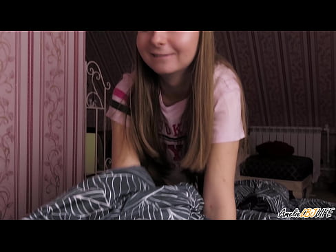 ❤️ බ්ලොන්ඩි ඇගේ බීඑෆ්එෆ් ගැඹුරින් උරා බොන අතර ඇගේ මුව තුළ කැක්කුම ලබා ගනී ලිංගිකත්වය අසභ්‍ය si.niceporn.ru ❌️❤